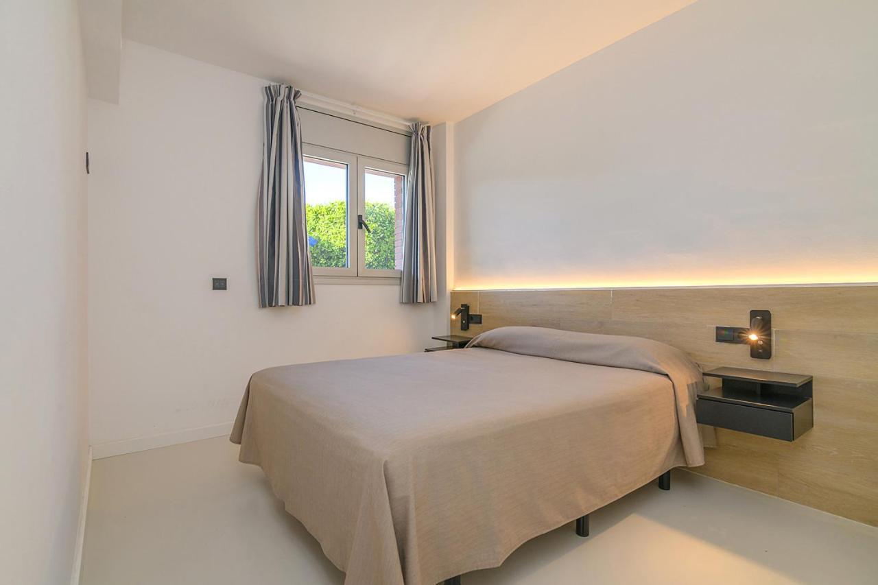 Aparthotel Marsol 카스테데펠스 외부 사진